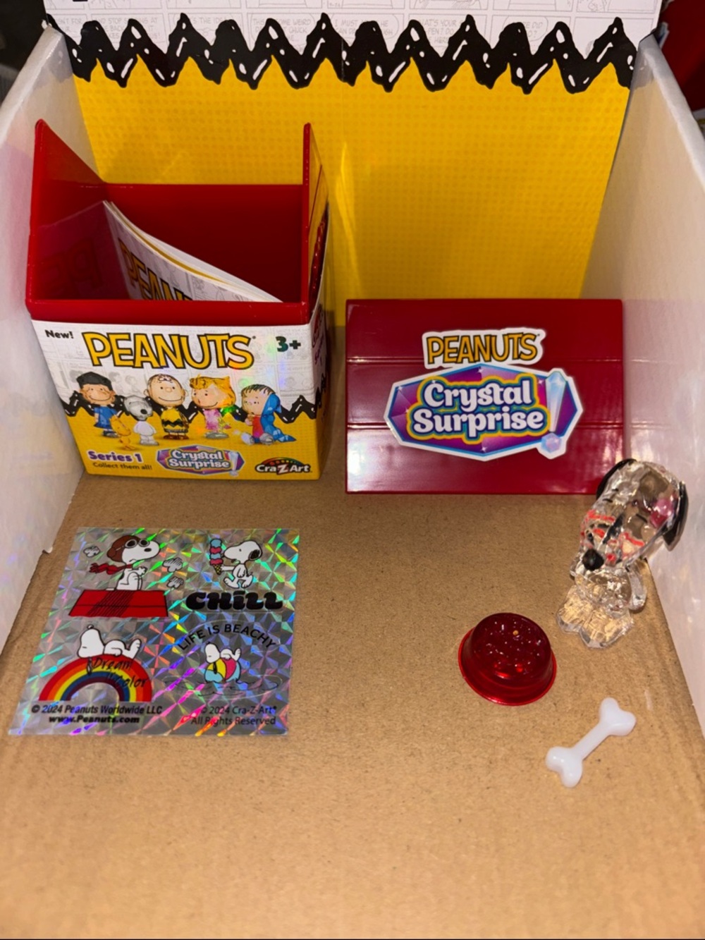 CraZArt Snoopy, Dog Bowl and Bone Peanuts Crystal Toy Pack